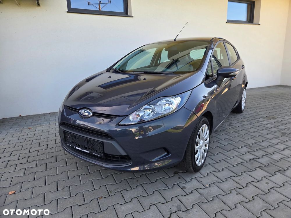 Ford Fiesta - 2