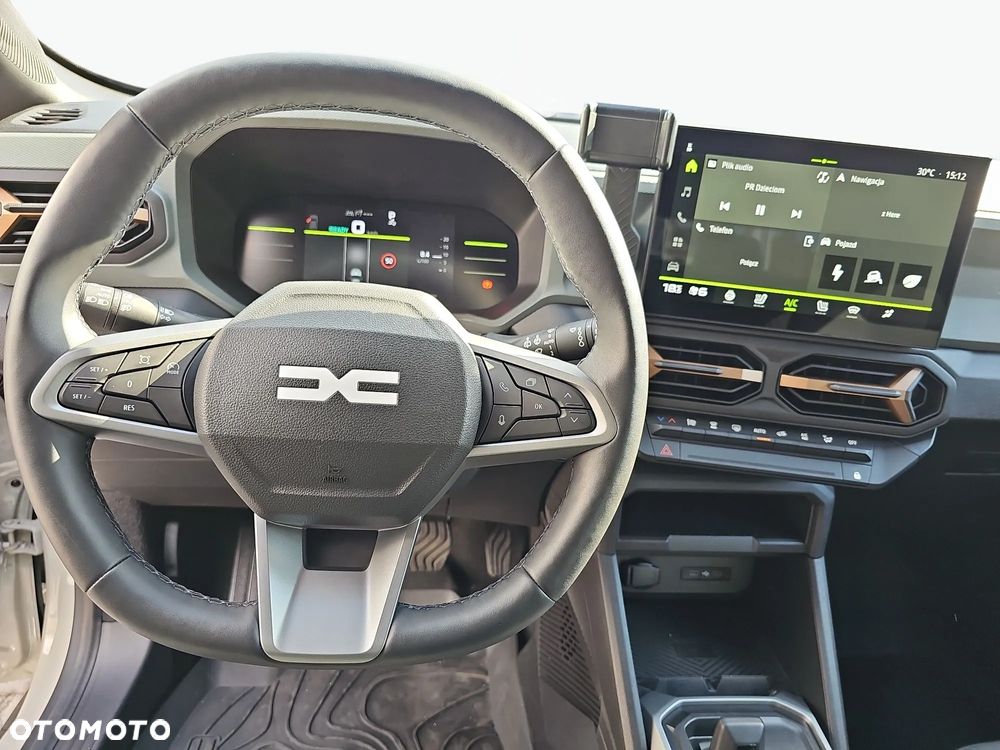 Dacia Duster 1.6 Full Hybrid 140 Extreme MMT - 12