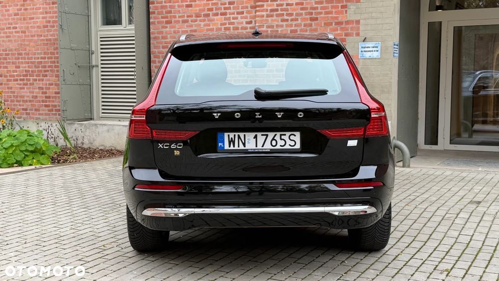 Volvo XC 60 - 4