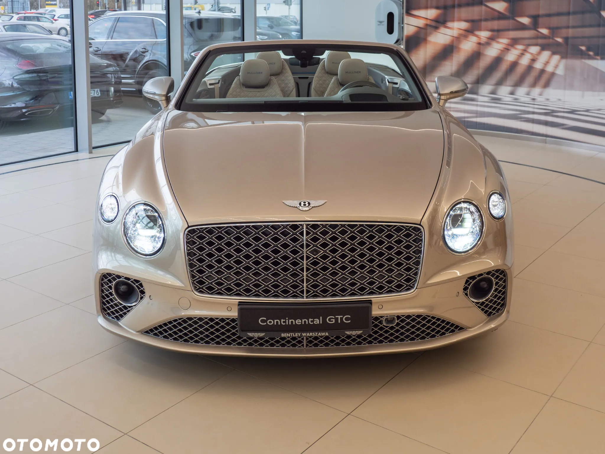 Bentley Continental GT New Convertible V8 Mulliner - 23
