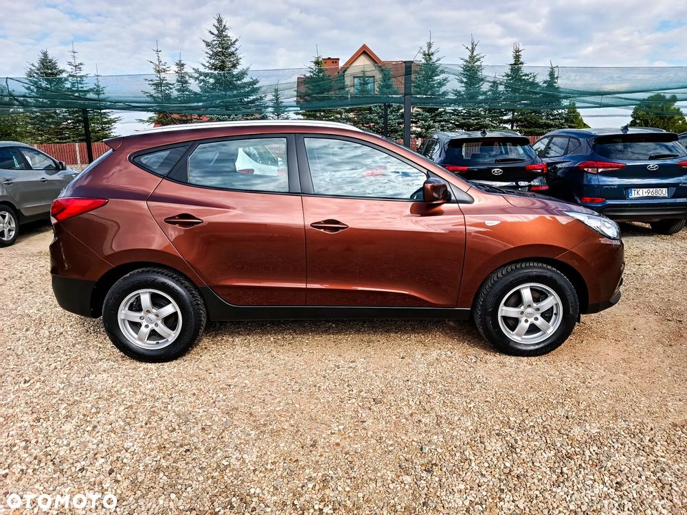 Hyundai ix35 blue 1.6 2WD Finale Silver - 32