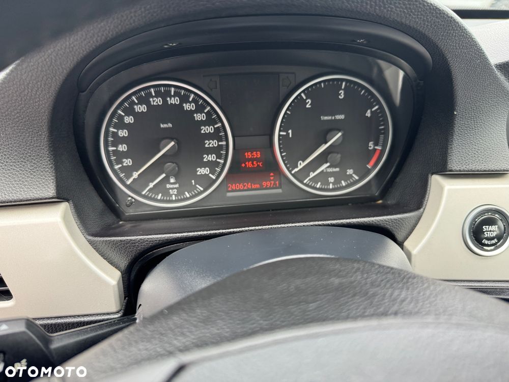 BMW Seria 3 318d - 18