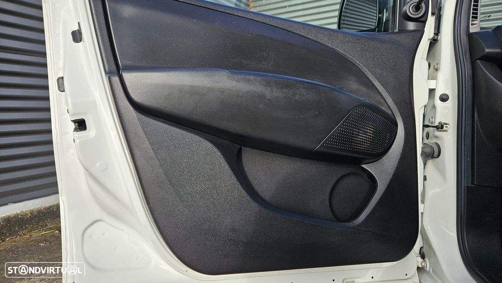 Opel Combo 1.3 CDTi L1H1 S/S - 31