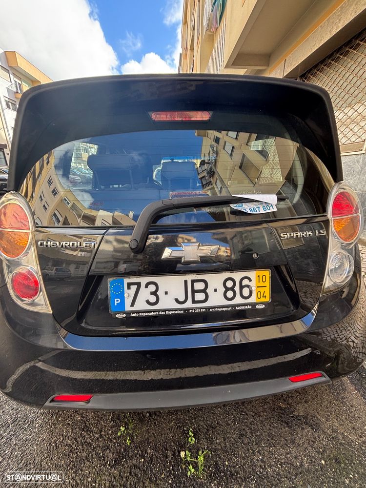 Chevrolet Spark 1.0 L - 15