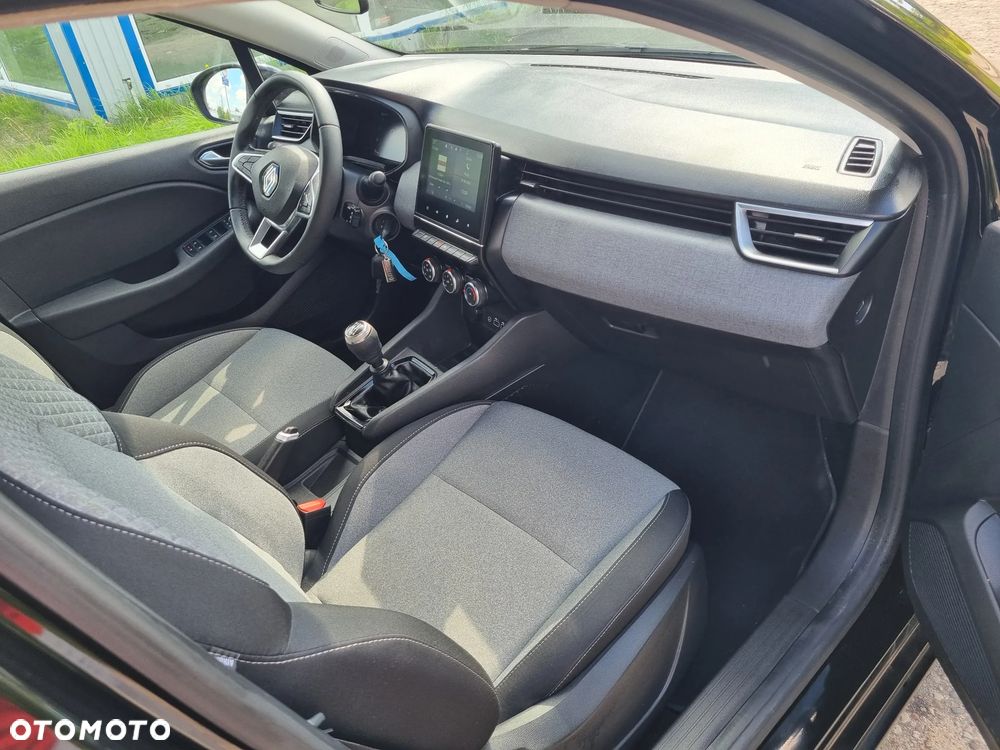Renault Clio TCe 90 EVOLUTION - 8
