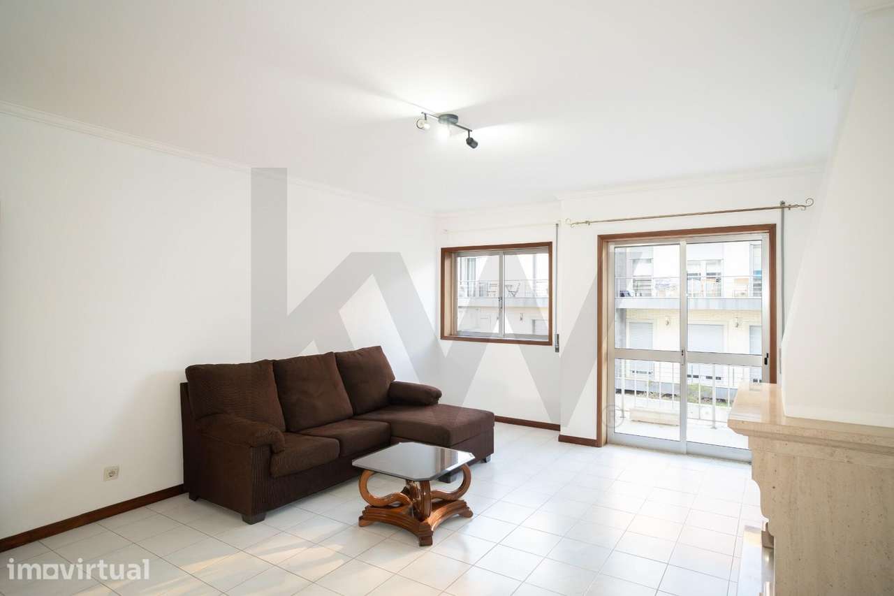 Apartamento T3 com Suite e Garagem para 2 Carros – Centro de Estarreja - Grande imagem: 4/19