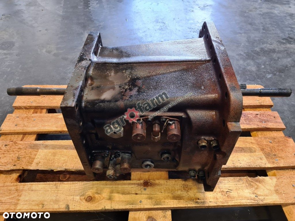 Skrzynia biegów Massey Ferguson 7616 1503B1 - 2