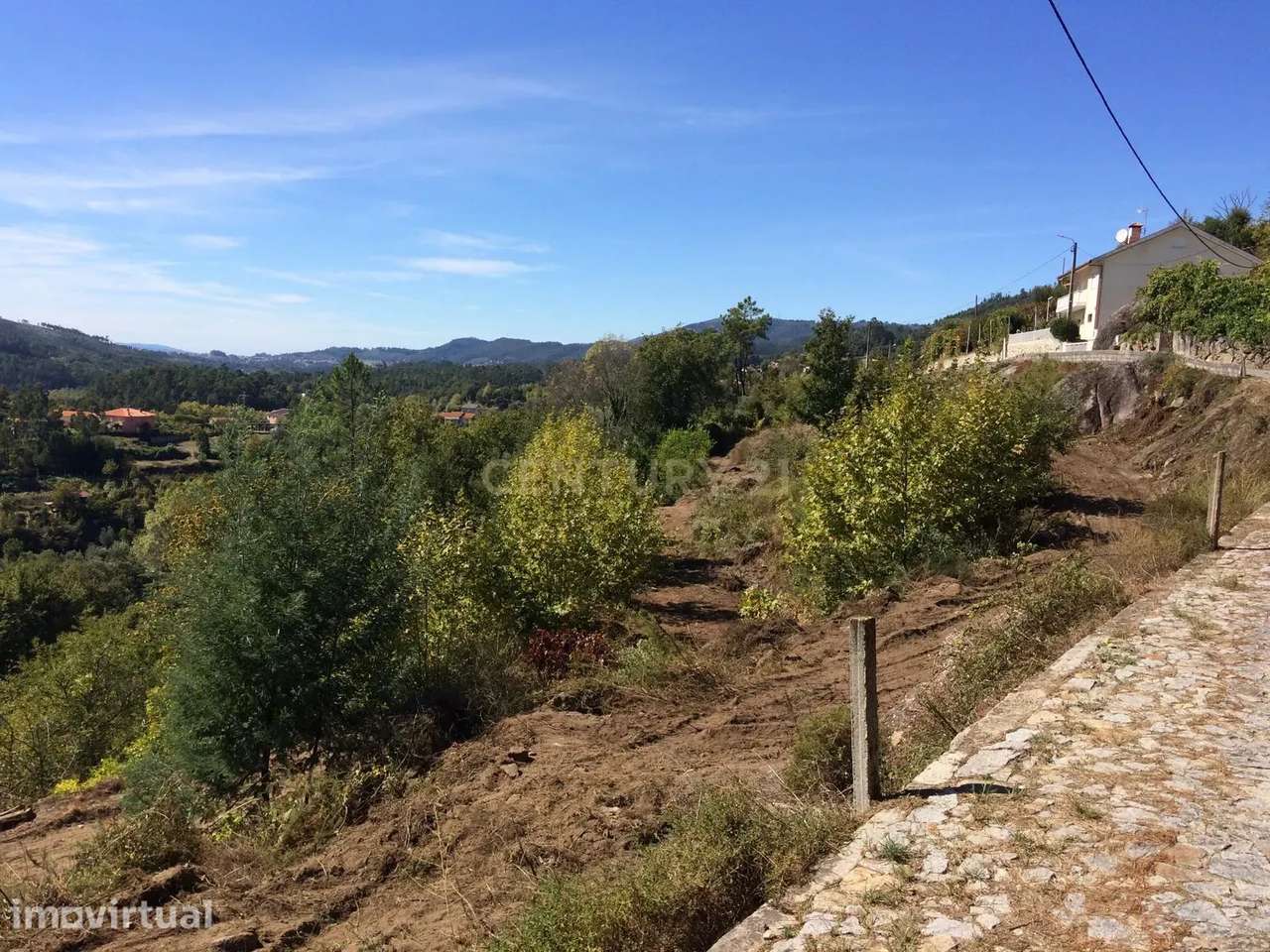 Terreno em Amares com 4.697 m² e 60% de Construção – Vistas Deslumbran - Grande imagem: 3/45