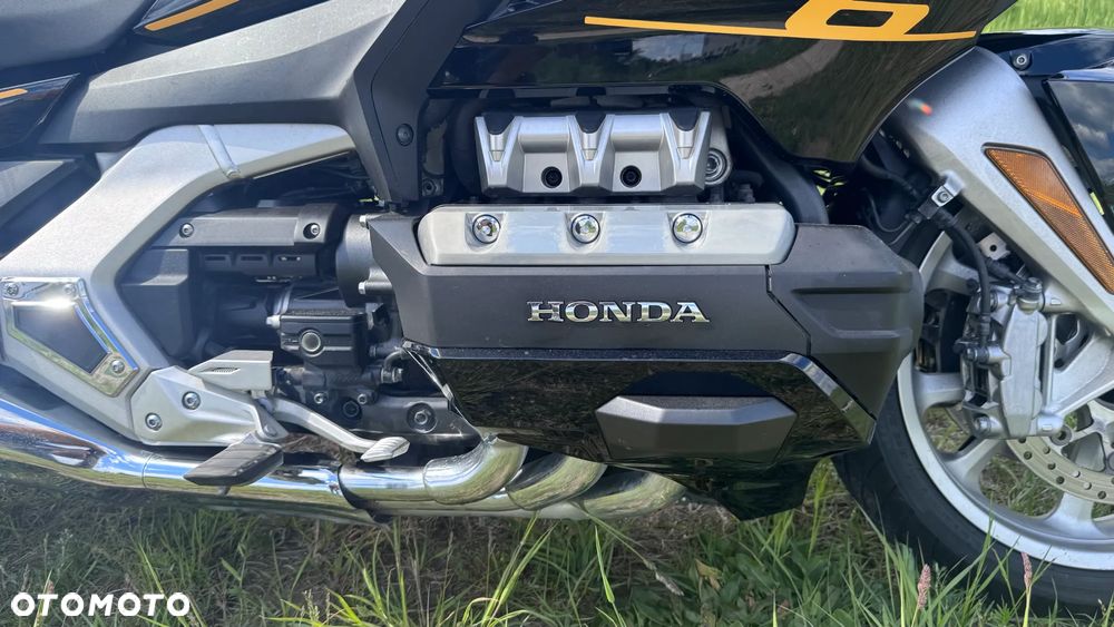 Honda GL - 28