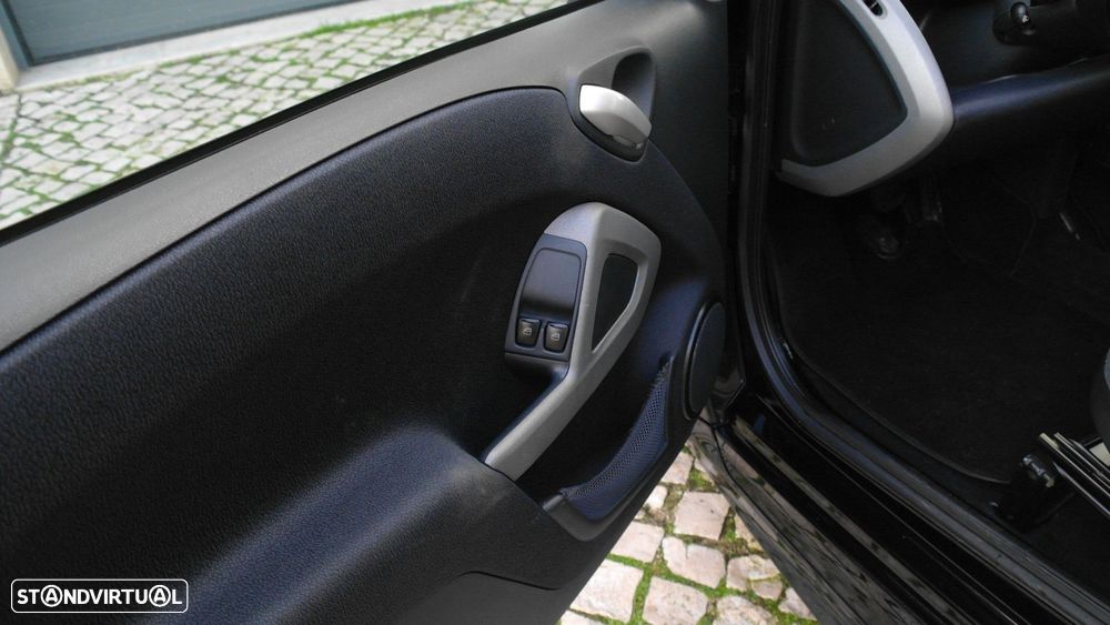 Smart ForTwo Coupé 1.0 mhd Passion 71 - 15