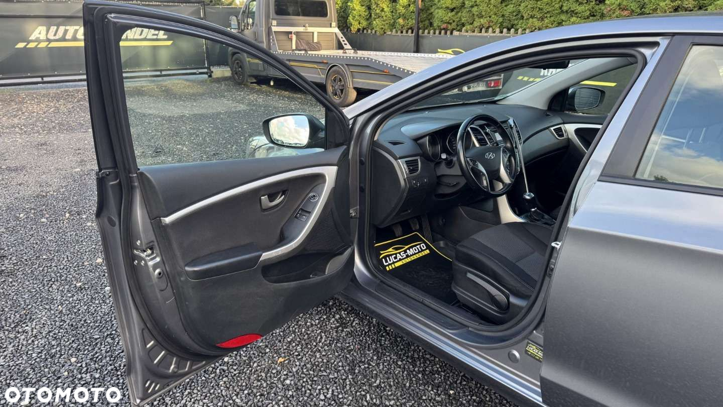 Hyundai i30 - 17