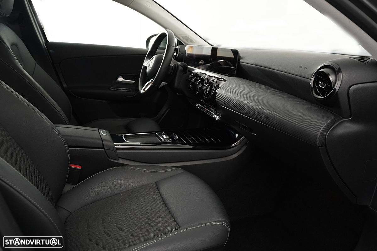 Mercedes-Benz A 200 Standard - 19
