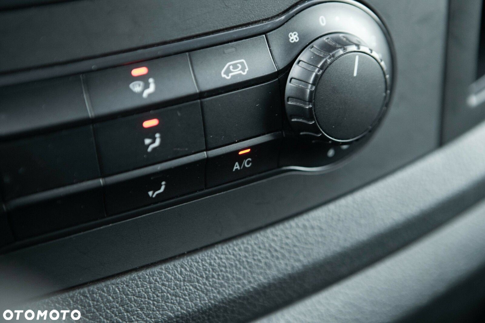 Mercedes-Benz Vito - 20