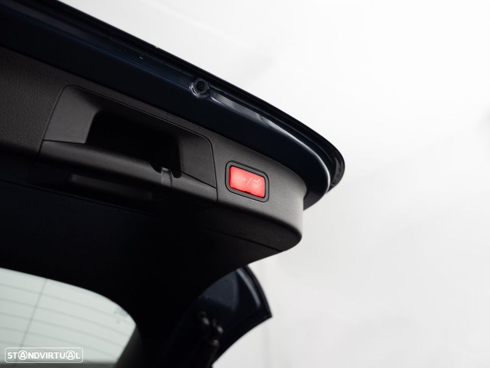 Mercedes-Benz GLA 250 e Style - 13
