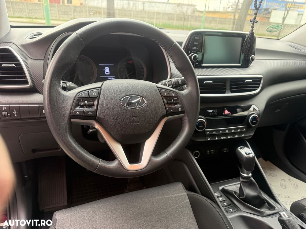Hyundai Tucson 1.6 GDI 2WD 6MT Style - 8