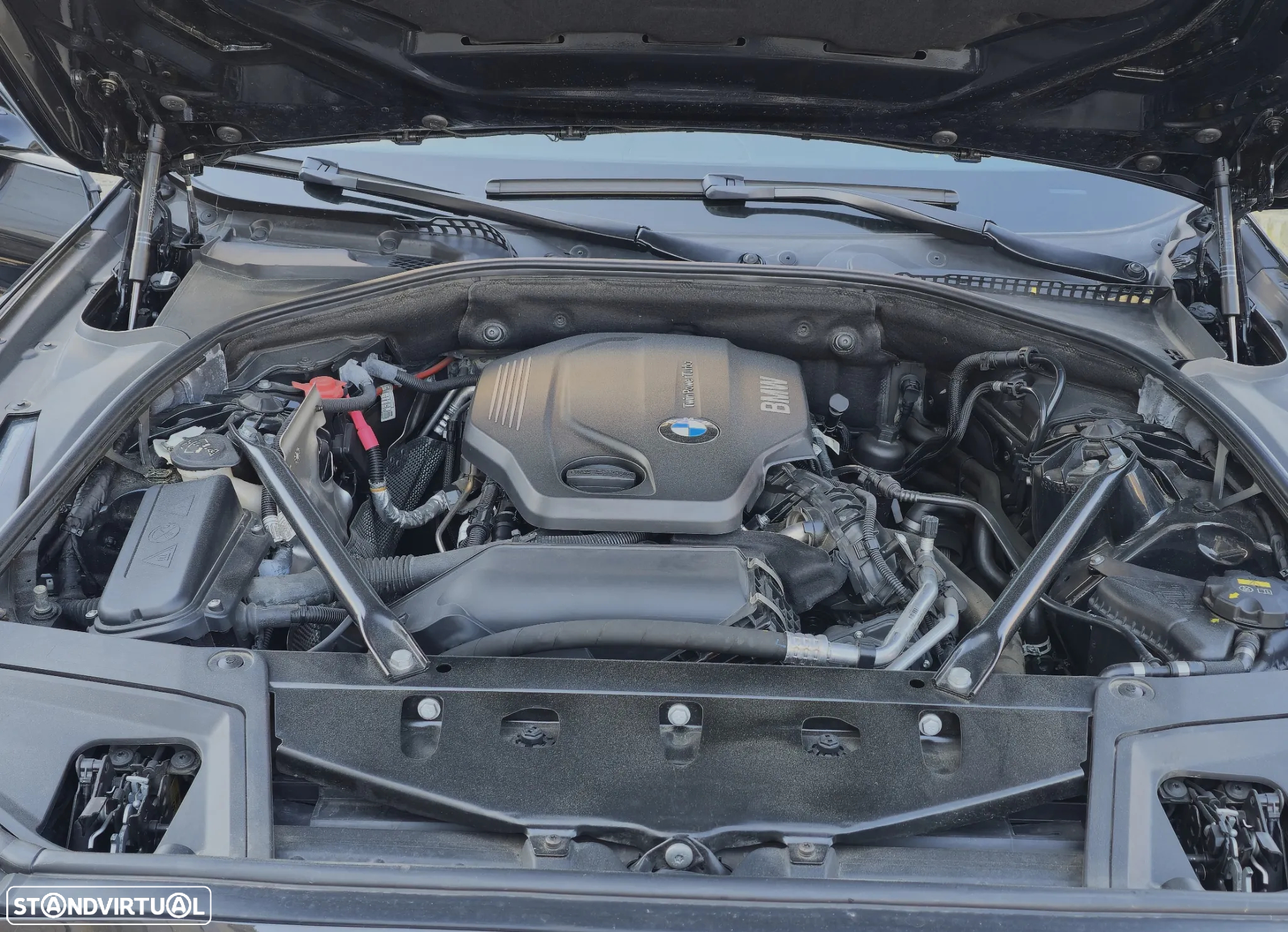 BMW 520 - 18