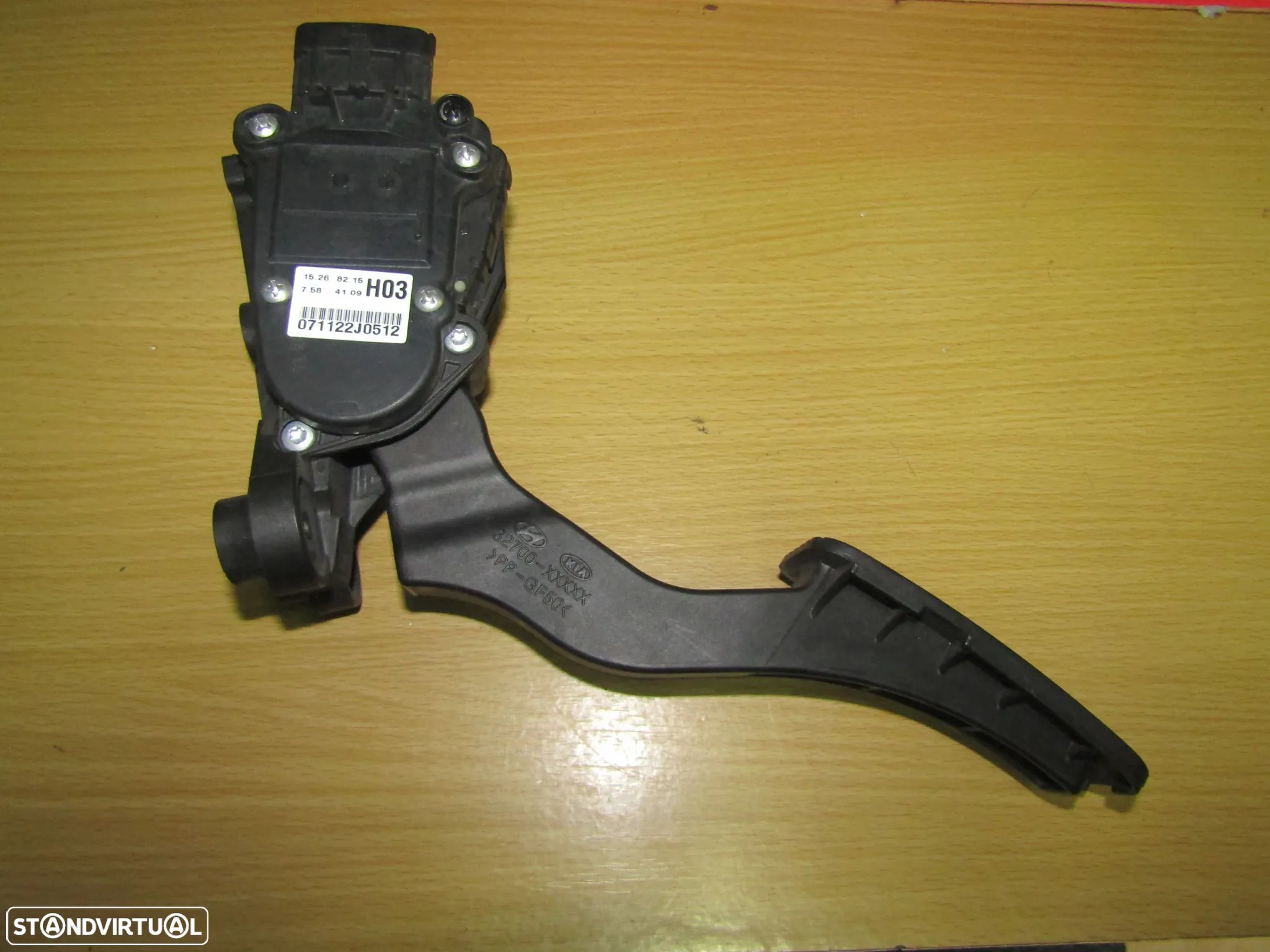 Pedal acelerador KIA CEED 1.6 CRDI ano 2008 - 1
