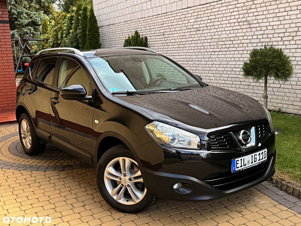 Nissan Qashqai - 1