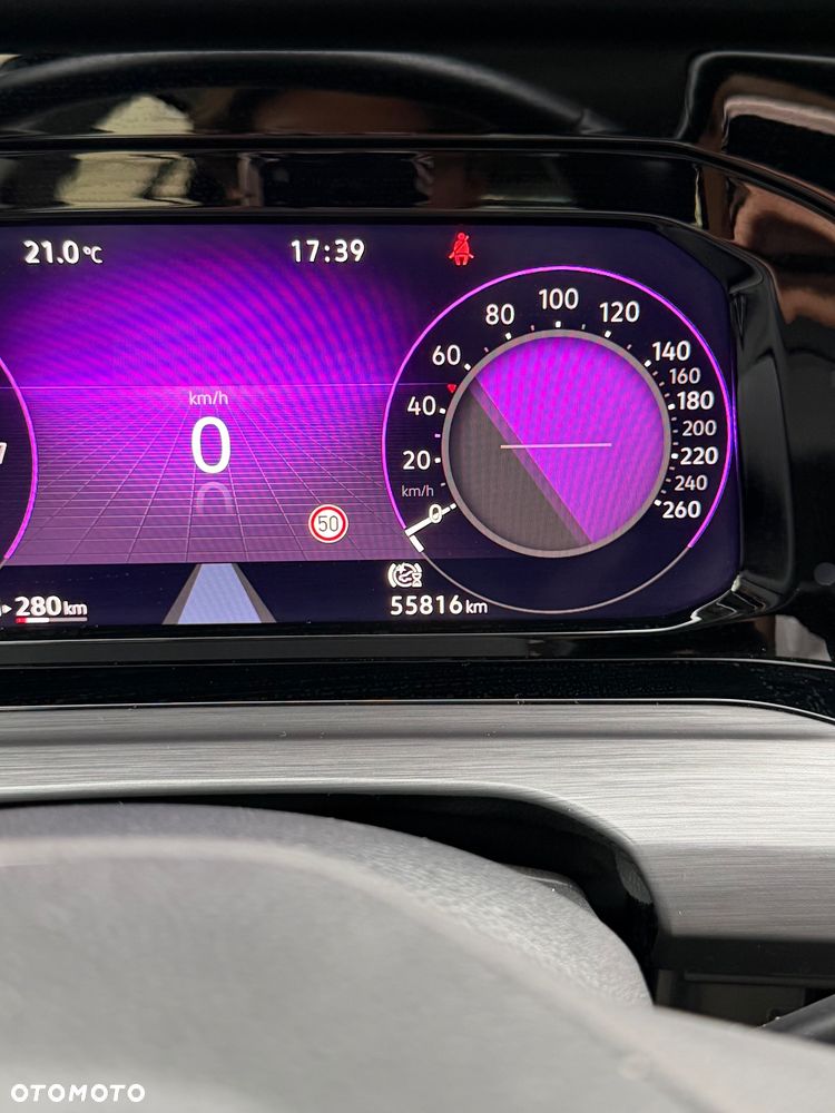 Volkswagen Golf 1.5 eTSI EVO Style DSG - 10