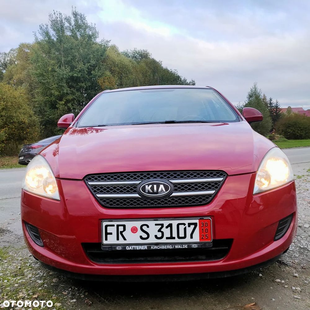 Kia Ceed Cee'd 1.4 L - 2