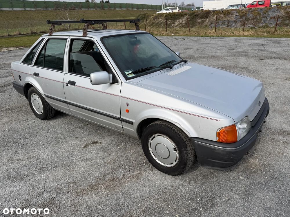 Ford Escort 1.3 CL - 3