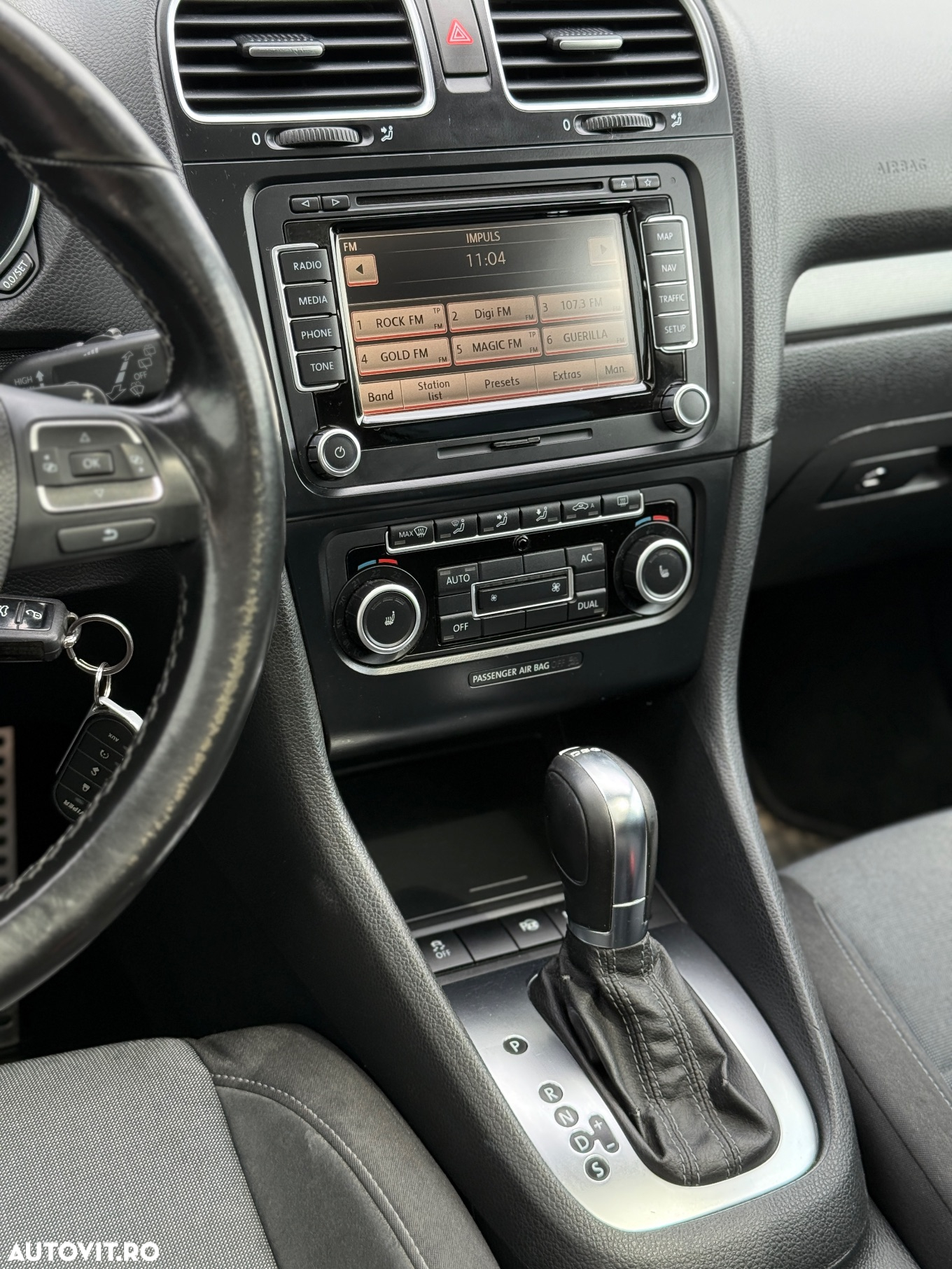 Volkswagen Golf 2.0 TDI Highline DSG - 26