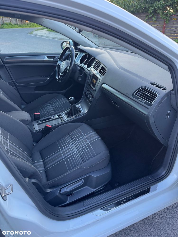 Volkswagen Golf 1.6 TDI BMT Highline - 14