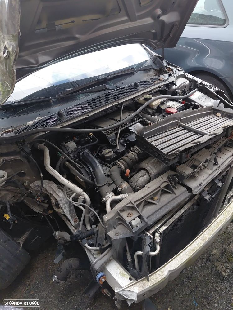 Peugeot 308 BlueHDi FAP 120 Stop & Start Active - 9
