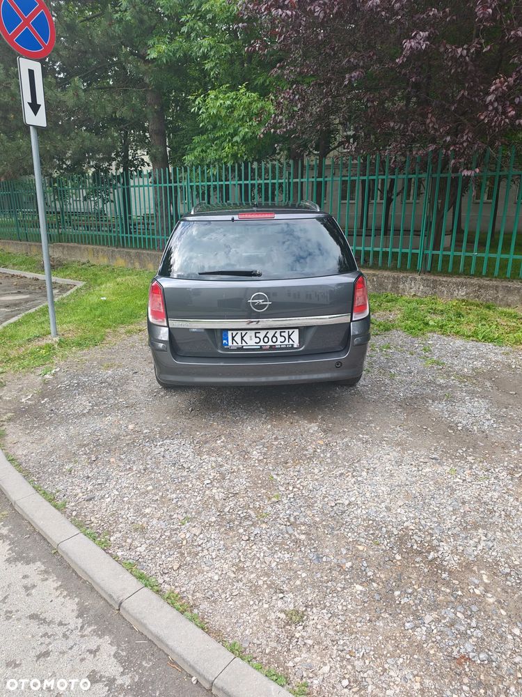 Opel Astra 1.6 - 9