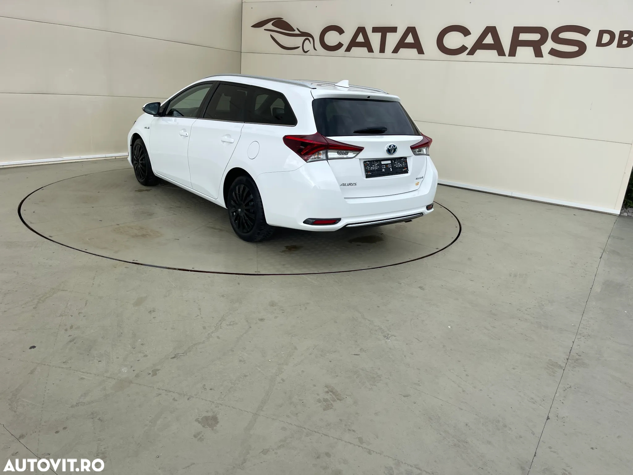 Toyota Auris 1.8 VVT-i Hybrid Automatik Comfort - 10