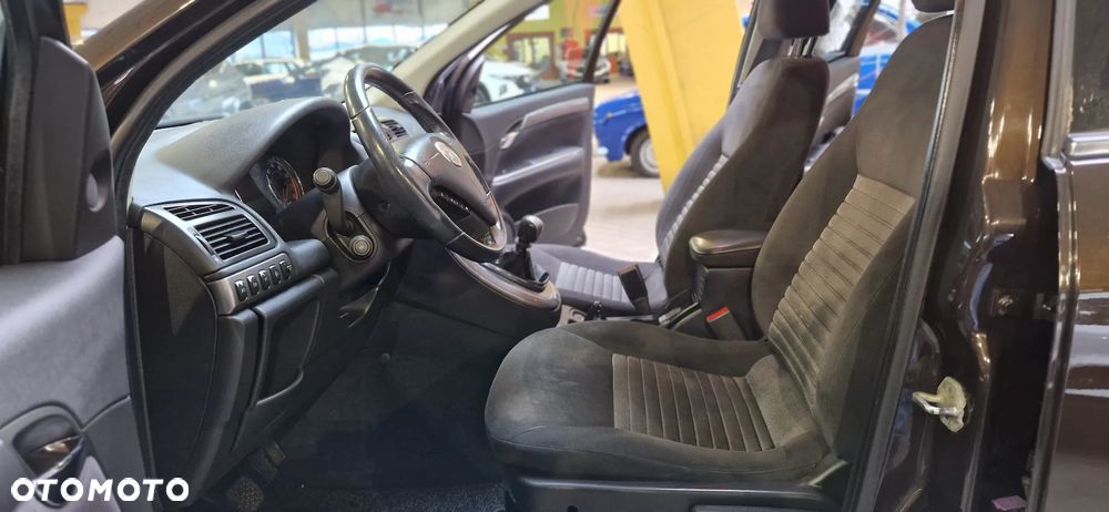 Fiat Croma 1.8 16V Dynamic - 12