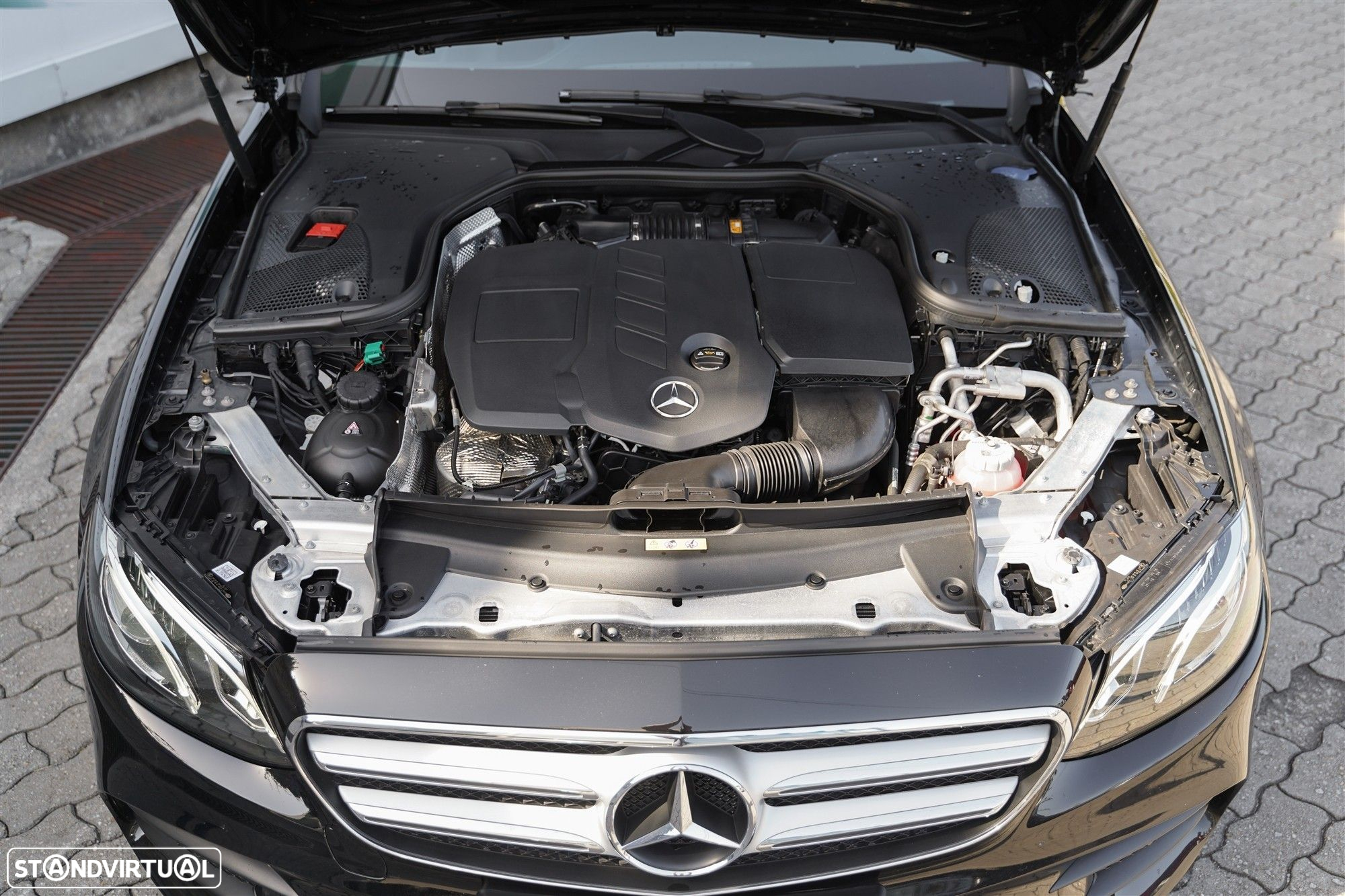 Mercedes-Benz E 300 de AMG Line - 37