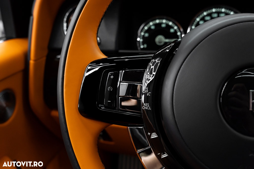 Rolls-Royce Cullinan Standard - 34