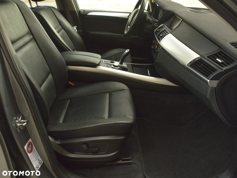 BMW X5 xDrive30d - 37
