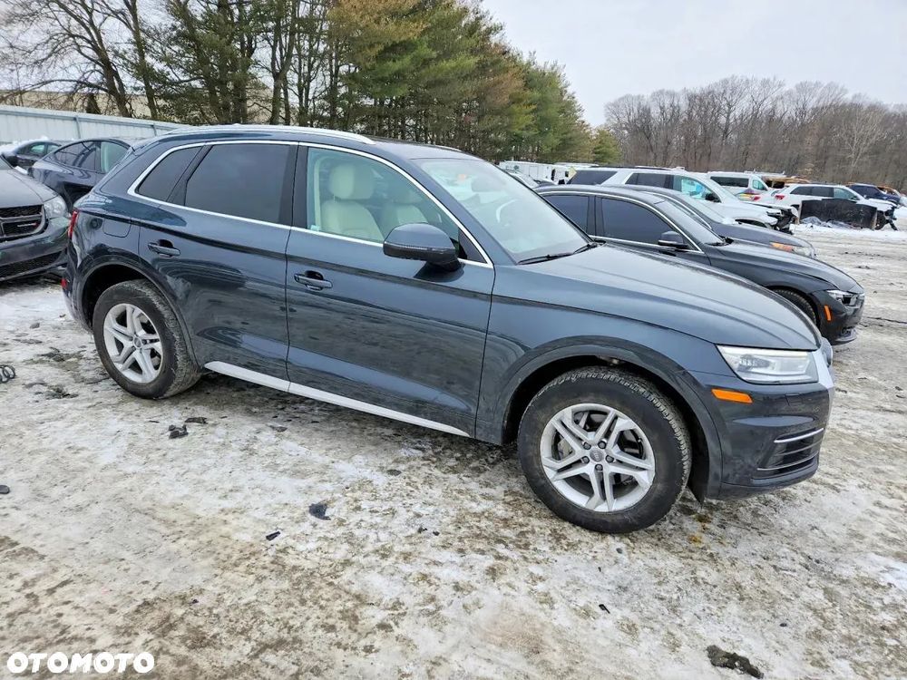 Audi Q5 2.0 TFSI Quattro S tronic design - 2