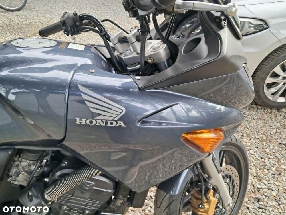 Honda CBF - 18