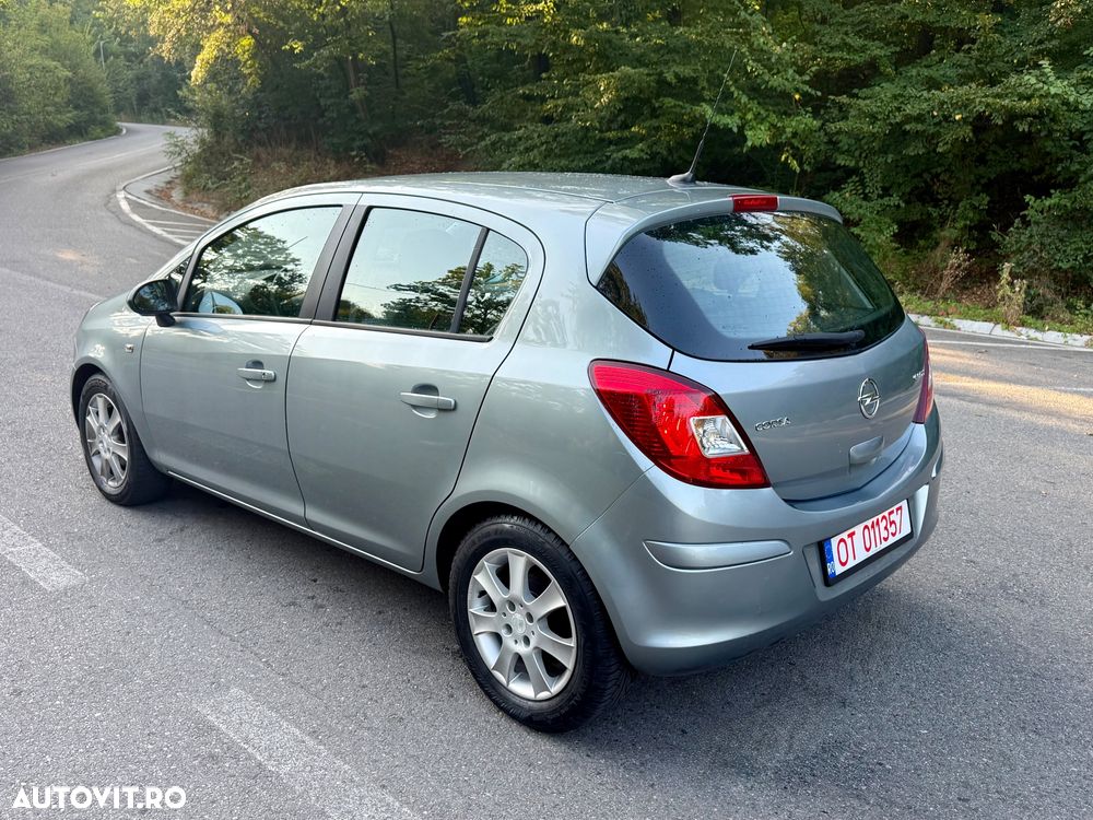 Opel Corsa 1.3 CDTI Enjoy - 17