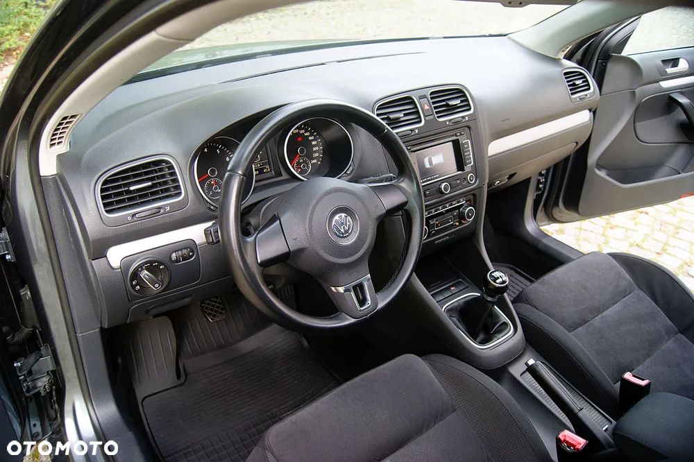 Volkswagen Golf 1.4 TSI Highline - 26