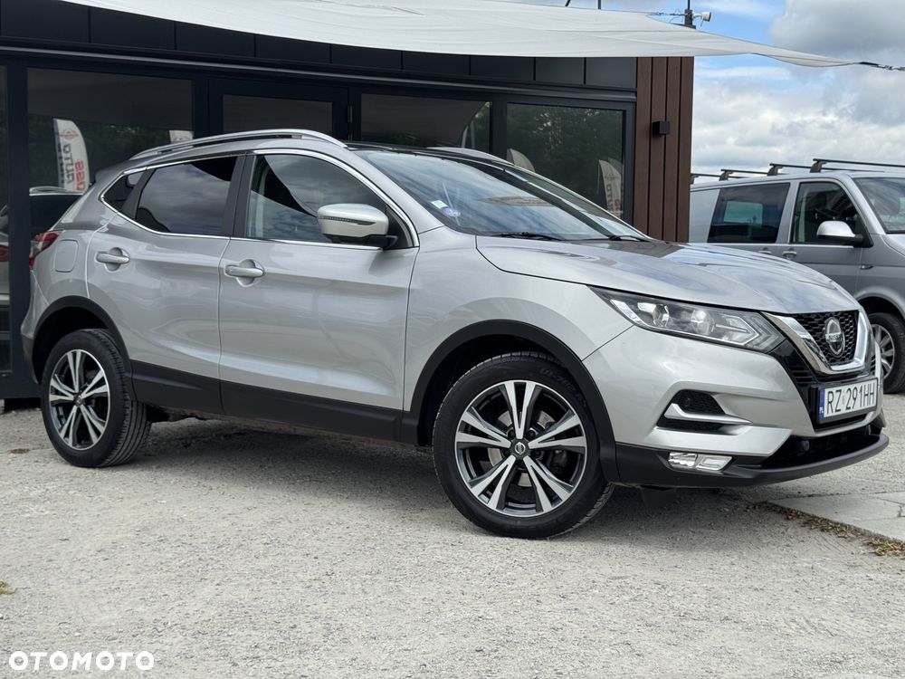Nissan Qashqai 1.3 DIG-T N-Connecta DCT - 3