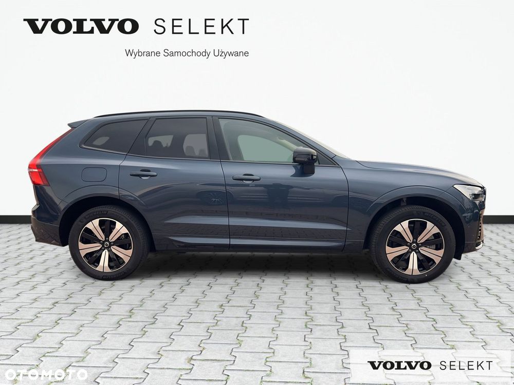 Volvo XC 60 T6 Plug-In Hybrid AWD Plus Dark - 5