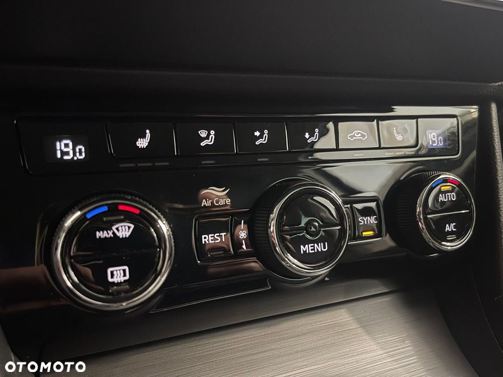 Skoda Superb 1.5 TSI ACT Style DSG - 21