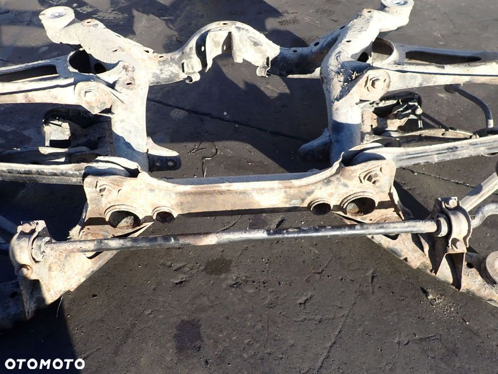 SANKI WÓZEK KOŁYSKA TYŁ VOLKSWAGEN TOUAREG I - 3