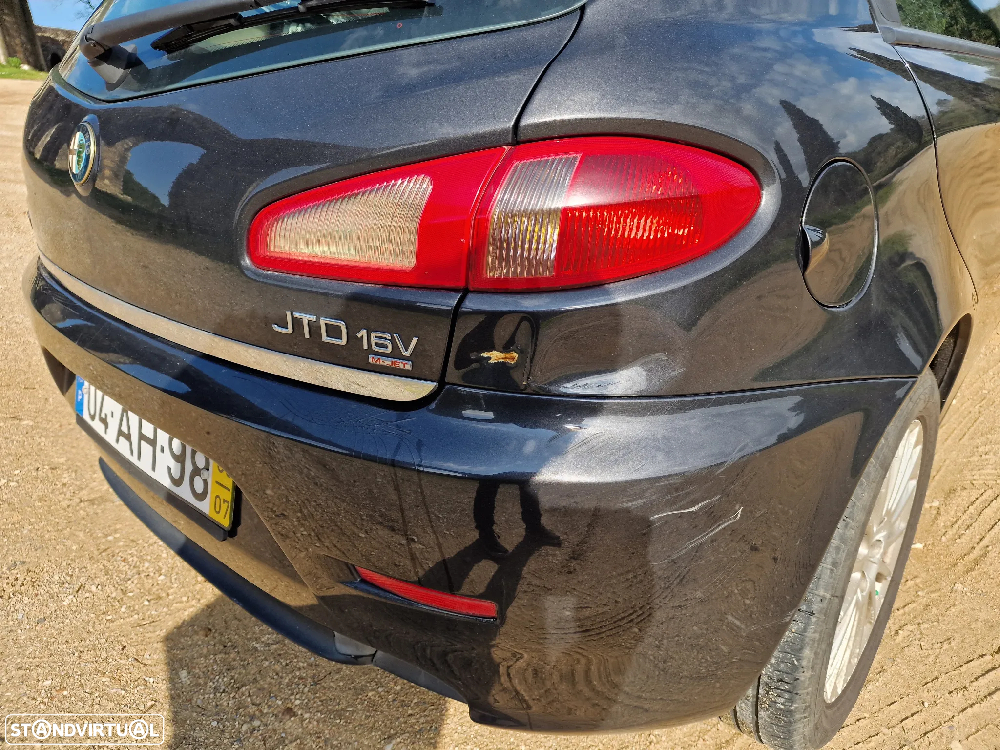 Alfa Romeo 147 1.9 JTD 16V Executive - 10
