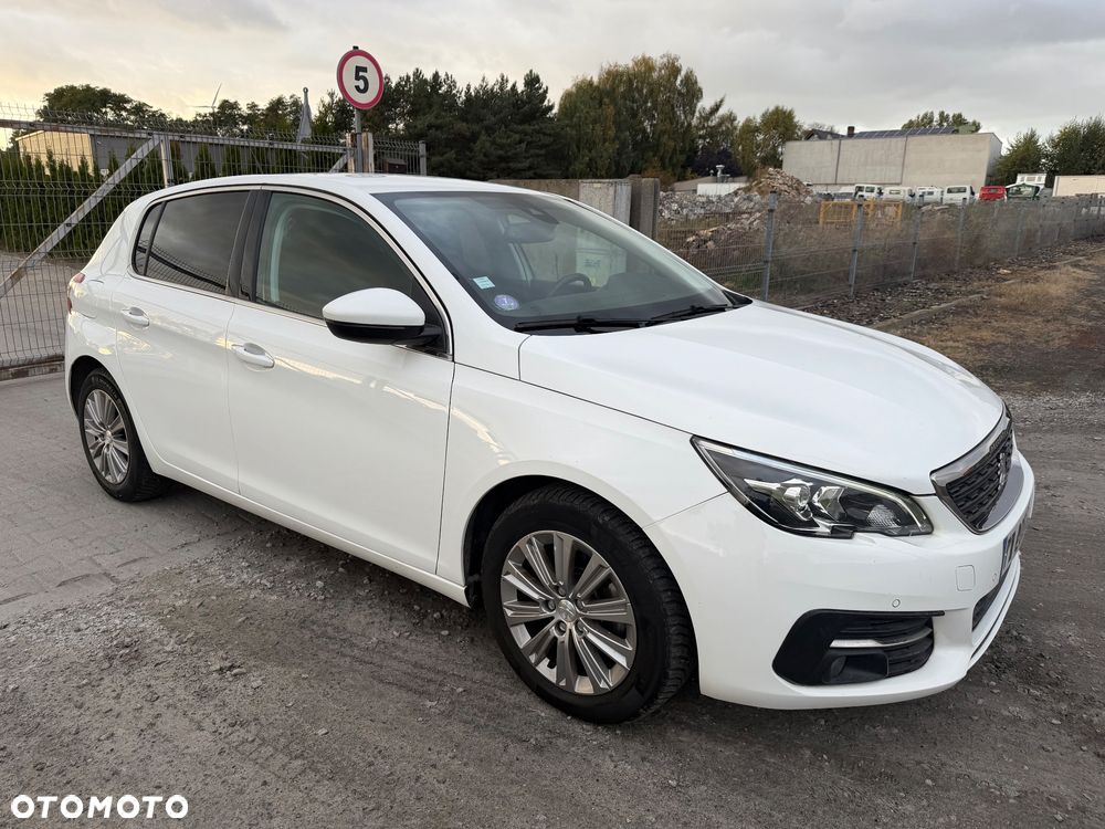 Peugeot 308 - 5