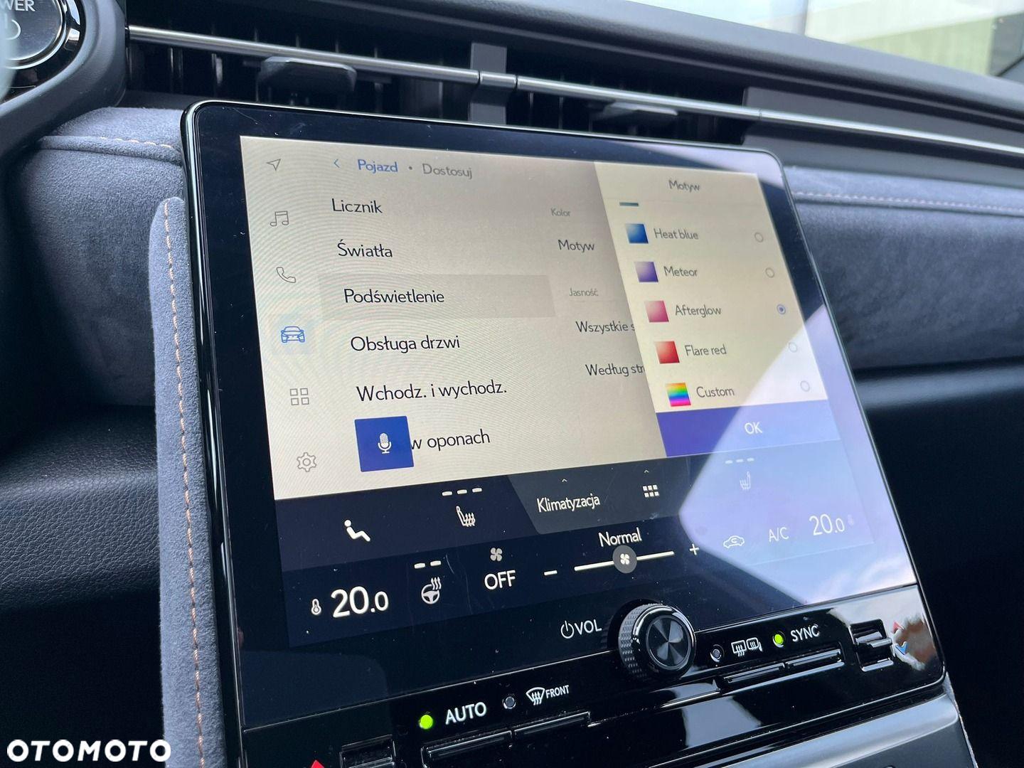 Lexus LBX 1.5 Hybrid Cool - 19