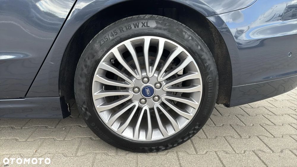 Ford Mondeo 2.0 Hybrid Titanium - 10