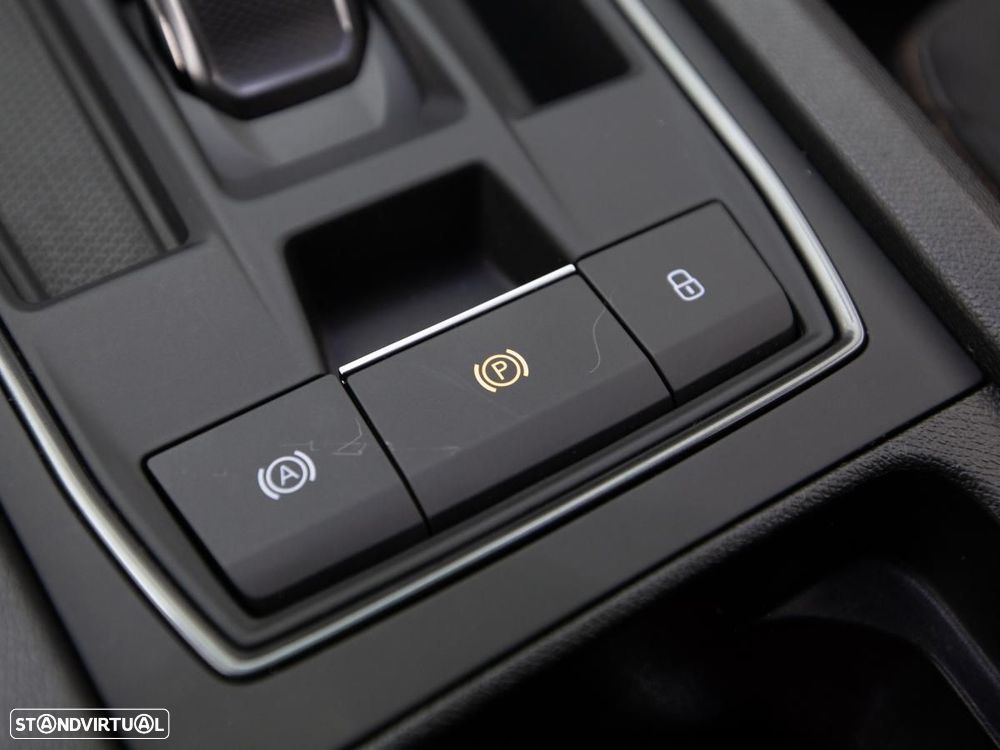 Cupra Formentor 1.4 e-Hybrid Base DSG - 18