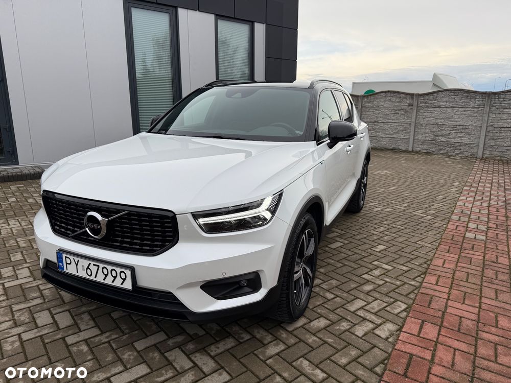 Volvo XC 40 D3 R-Design - 1
