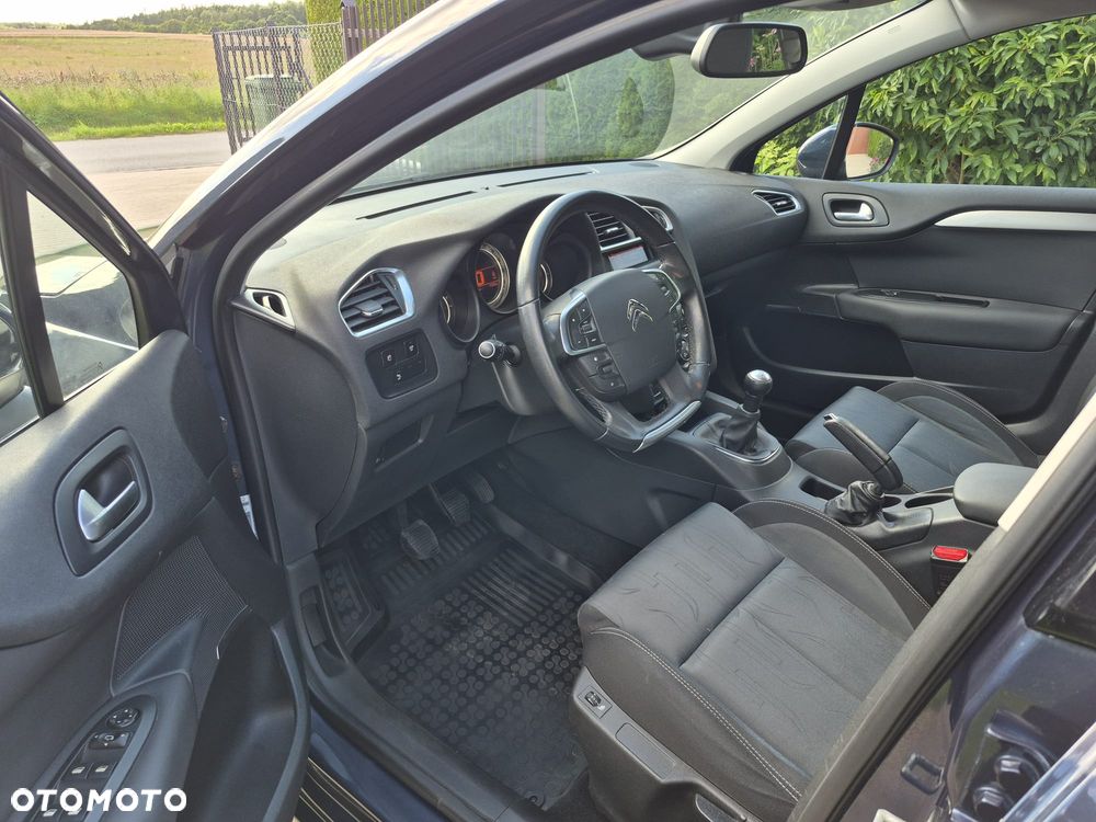Citroën C4 1.6 VTi Equilibre - 9