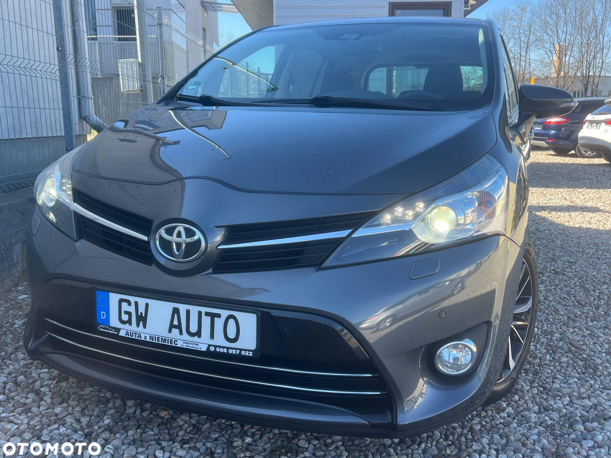 Toyota Verso - 7